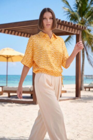 Lola Casademunt Σατέν πουκάμισο με ανοιχτό μανίκι και τύπωμα ‘Emes’MS2615022_204